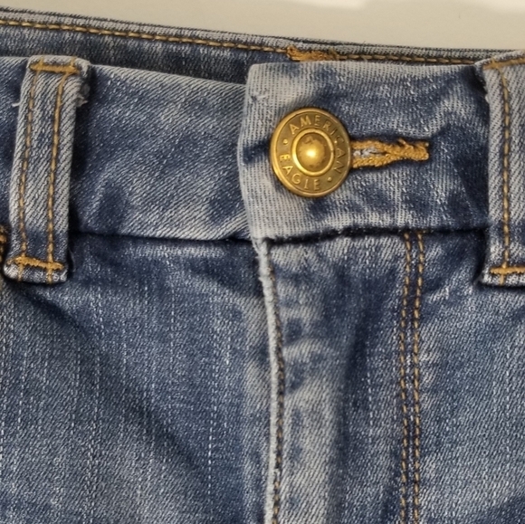 American Eagle Curvy Hi-Rise Jegging Next Level Stretch. Size 2 Short. - Picture 3 of 11